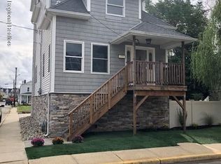 45 Huddy Ave, Highlands, NJ 07732