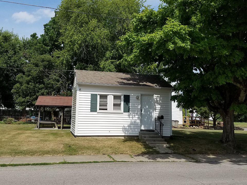 1st image of 604 E Paint St