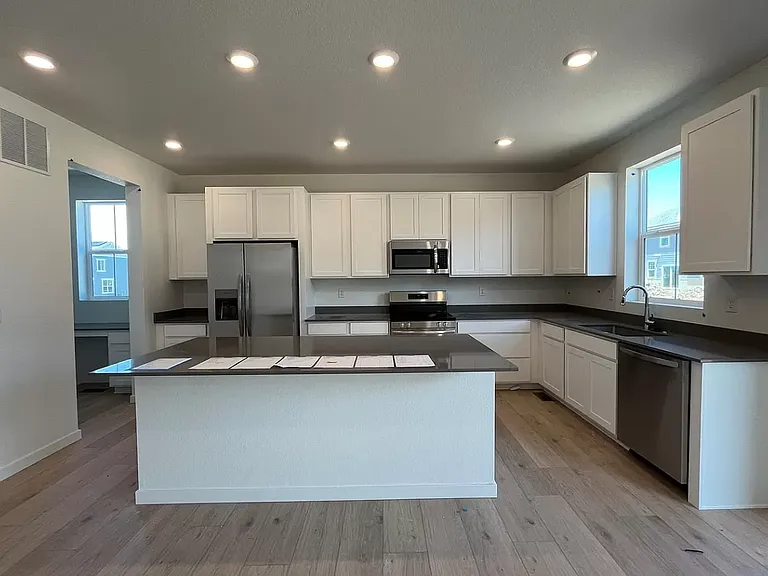 10980 Norfolk Ct — Photo 6