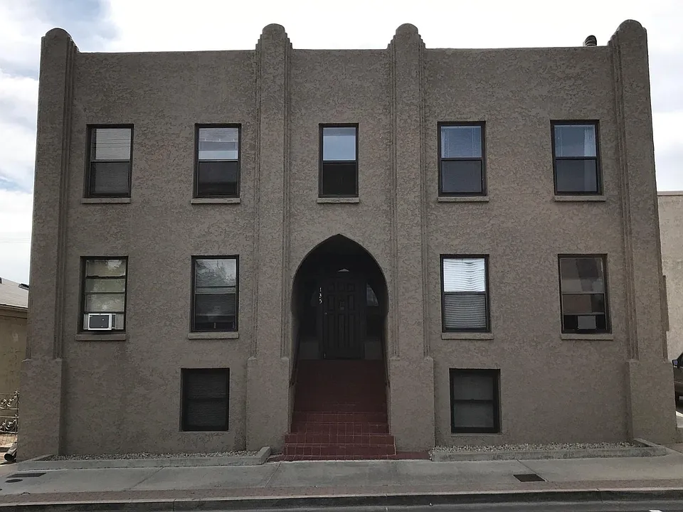 135 N Montezuma St #2