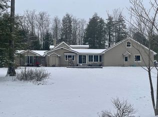 38 Shadow Ln, Russell, PA 16345