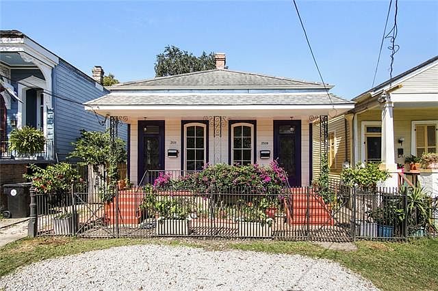 1st image of 3509-11 Annunciation St