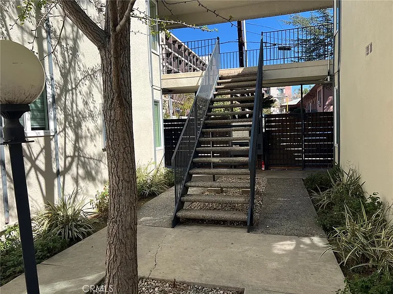 265 N Oakland Ave #1 — Photo 9