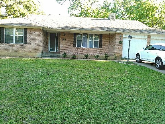 2nd image of 7104 Meadowbrook Dr