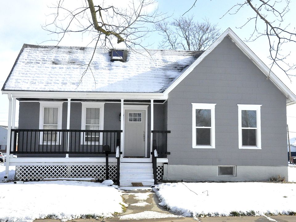 901 N Everett St, Streator, IL 61364 Zillow