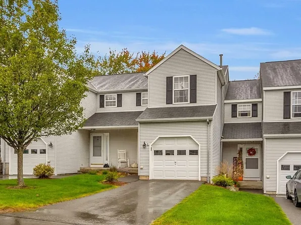 81 Chapman Pl, Leominster, MA 01453