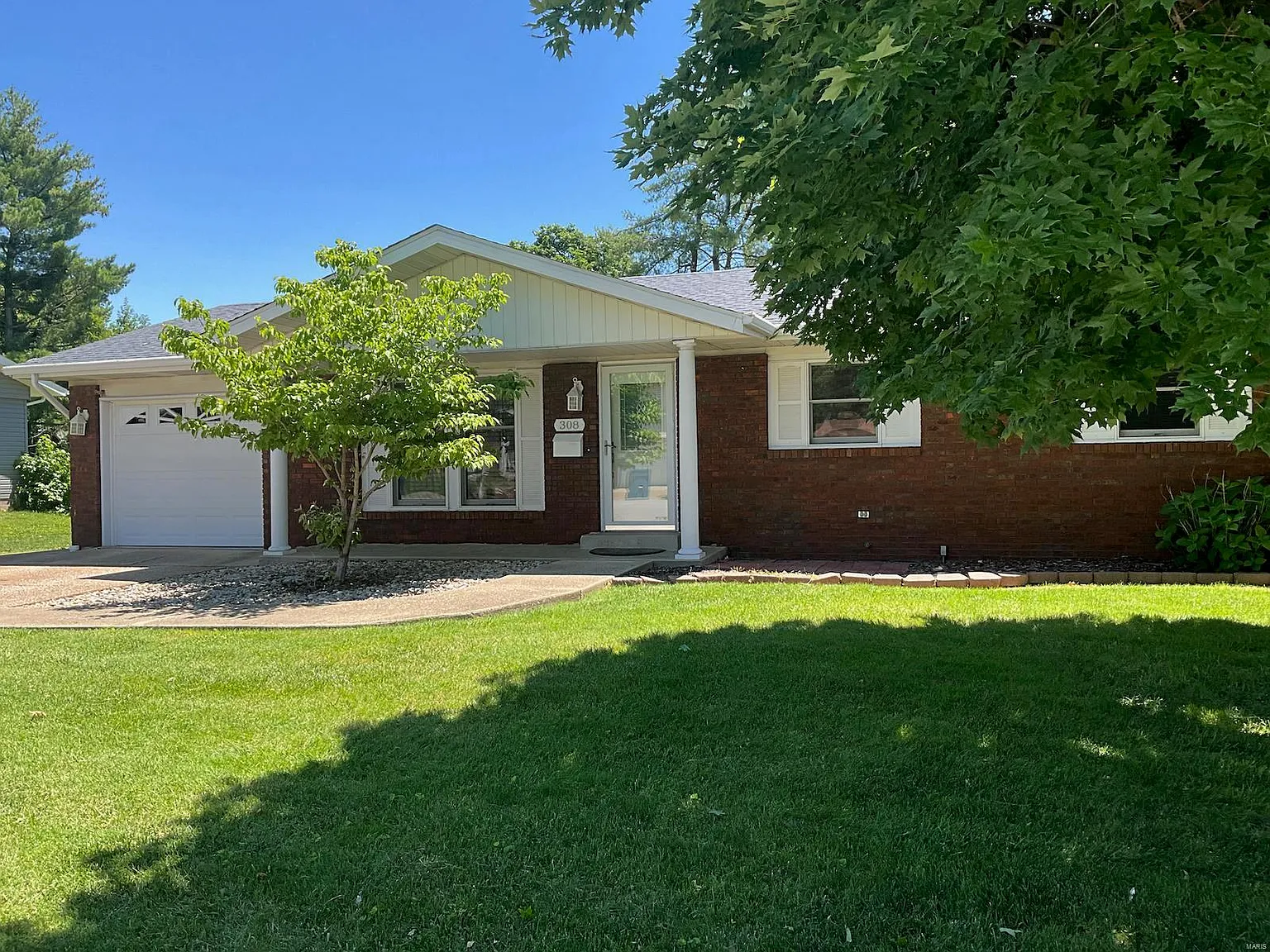 308 Bridle Ridge Rd photo 1