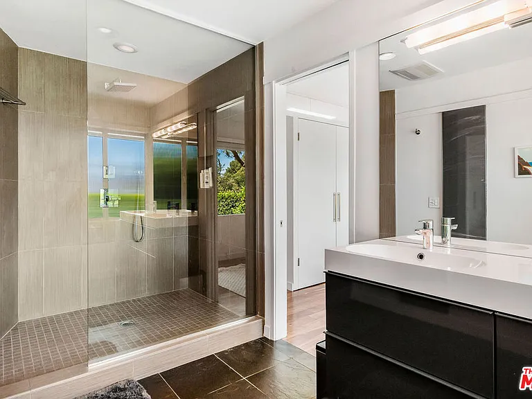7290 Packwood Trl — Photo 15