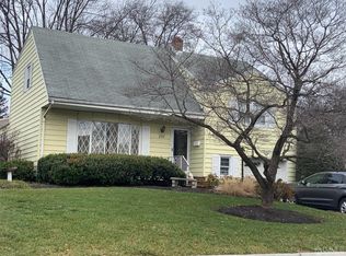237 Ledden Ter, South Plainfield, NJ 07080