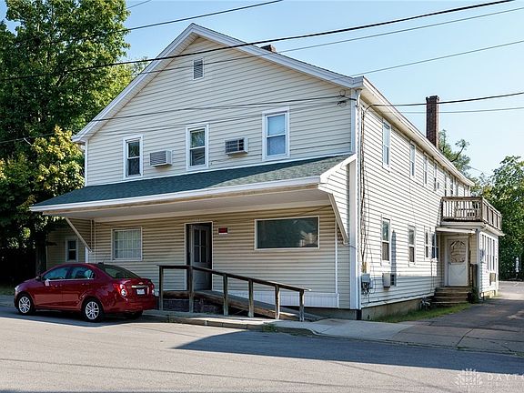 3rd image of 115 Sycamore St