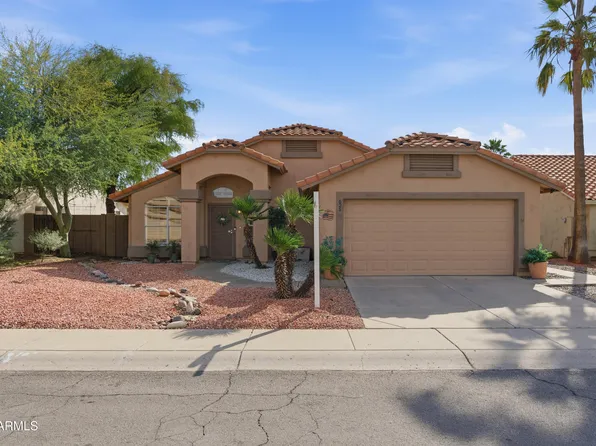 625 W SAGEBRUSH Street, Gilbert, AZ 85233