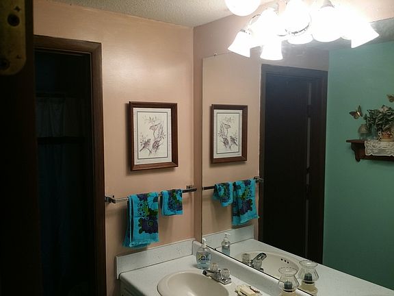 4th image of 5253 Skyline Dr