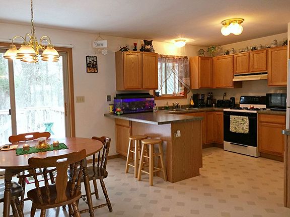 5th image of 3321 Bridlewood Dr