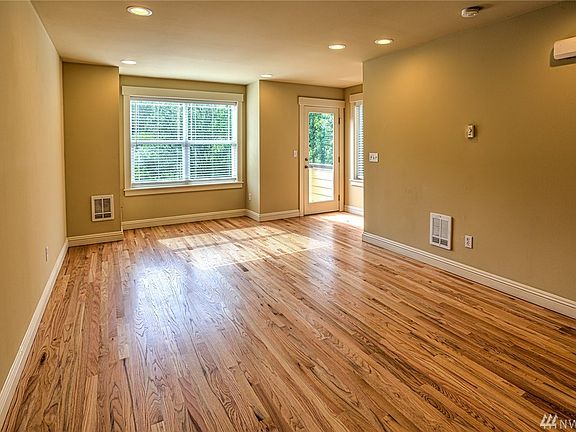 4th image of 5941A 36th Ave S