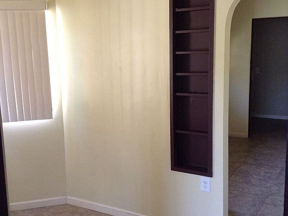 5th image of 188 W Orange Grove Ave