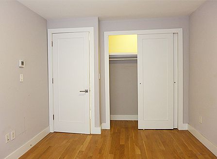 4th image of 301 E 47th St APT 12e