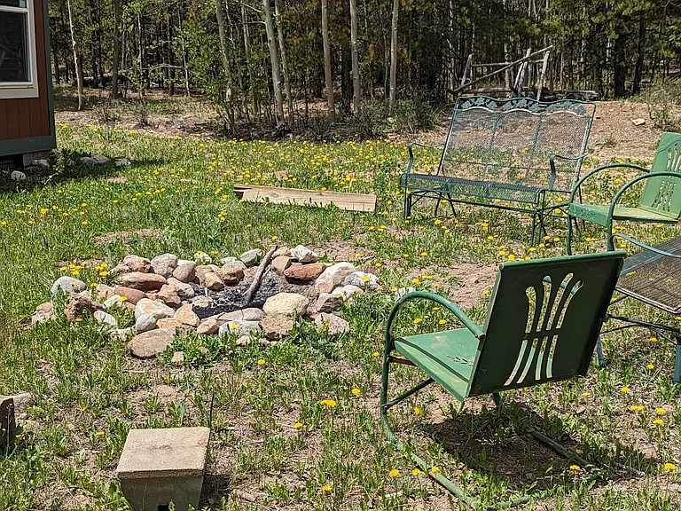 443 Vine Rd — Photo 26