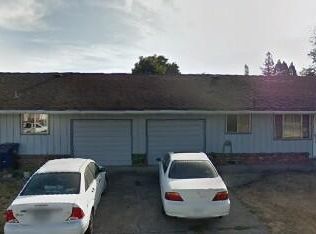 2527 3rd St, Springfield, OR 97477