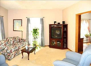 4th image of 9205 N Pointe Woods Dr
