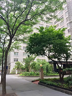 Rented by Anita Loewy, Inc | media 27