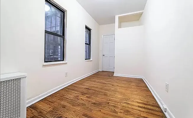 Rented by Douglas Elliman | media 7