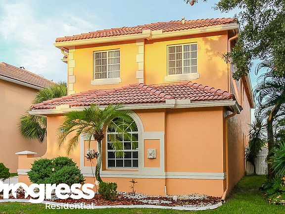3rd image of 6888 Spider Lily Ln
