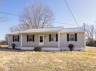 330 Smartt Station Rd, Morrison, TN 37357