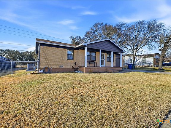 3rd image of 2313 Post Oak Ave