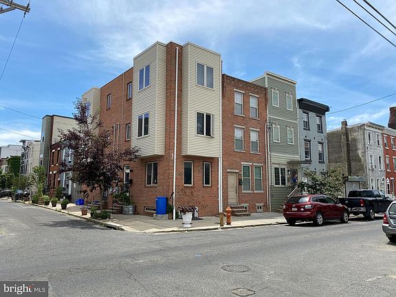 2nd image of 2217 Coral St