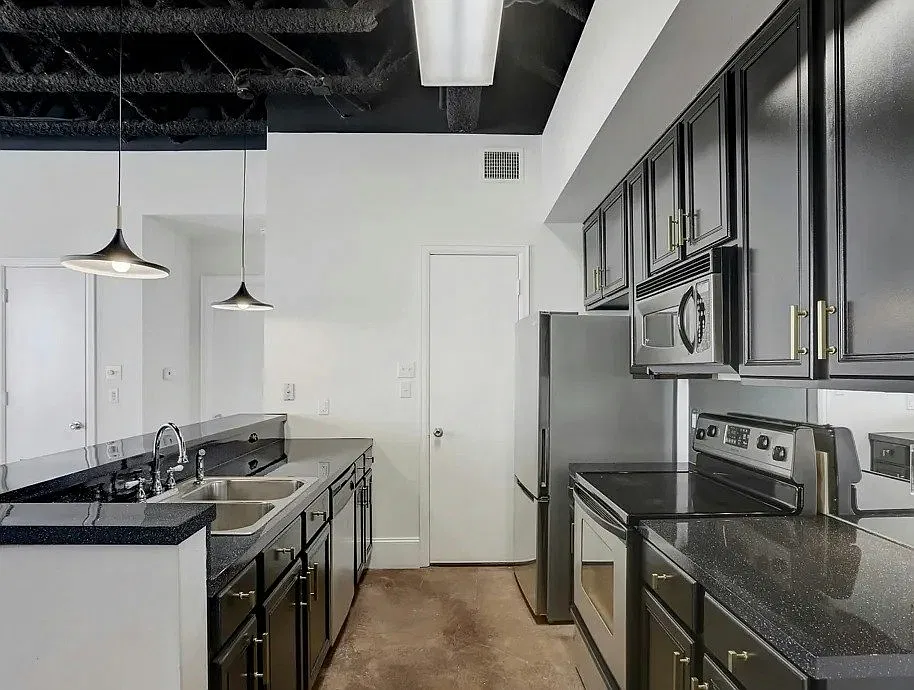5017 Cornish St — Photo 4