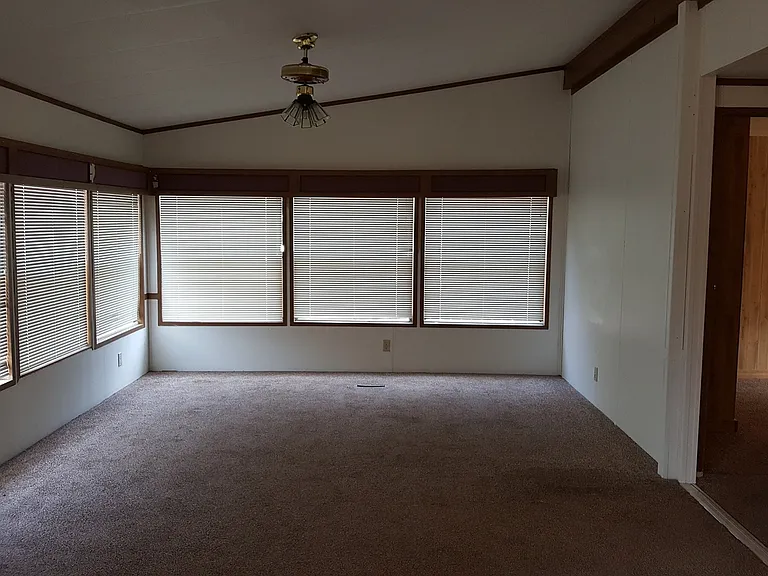 210 Arrow Way — Photo 17
