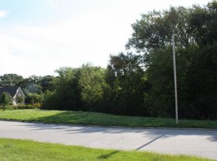 4108 Edgewater Dr, Ames, IA 50010