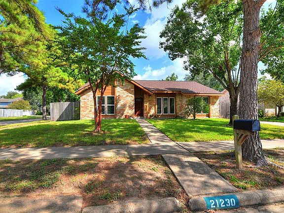 2nd image of 21230 Park Bend Dr