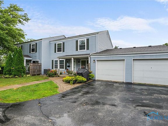 2nd image of 3746 Lakepointe Dr