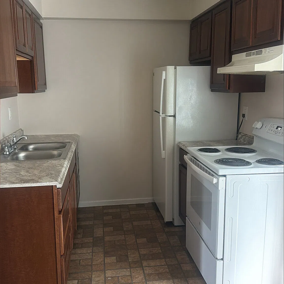 2 bed, 906 sqft, $1,388 — Photo 4