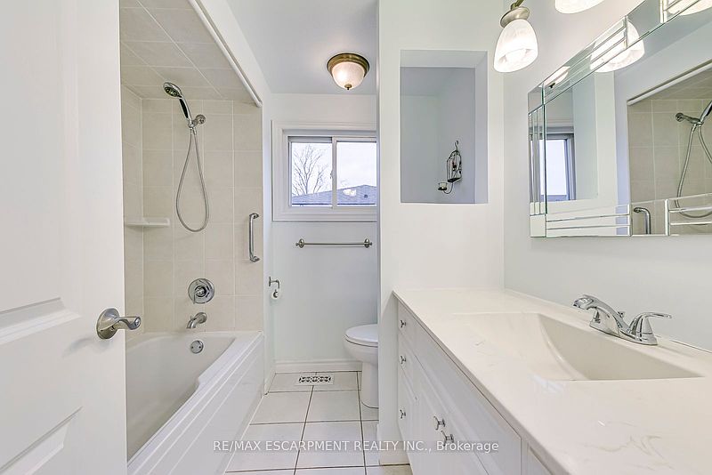 Burlington House for rent - 3 Bedrooms — photo 22