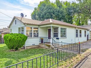 1222 Iowa St, Ashland, OR 97520