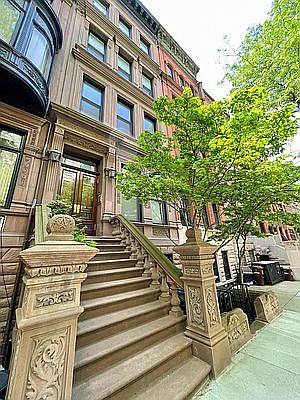 1st image of 20 W 71st St APT 3F