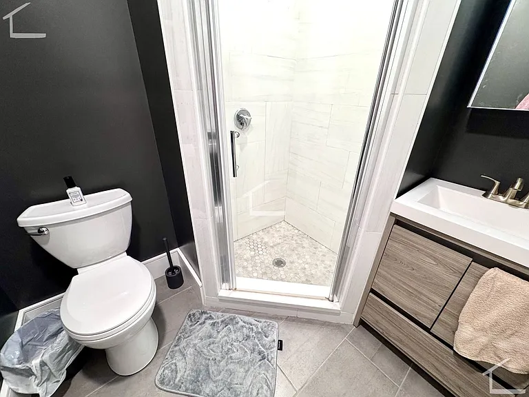 9 University Rd #12 — Photo 11