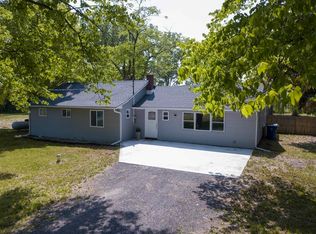 2088 S Smiths Crossing Rd, Freeland, MI 48623