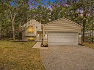 6379 Iroquois Rd, Pentwater, MI 49449