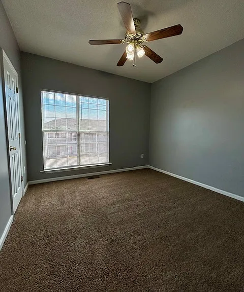 1501 Myrtle St — Photo 7