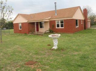 180025 N 2836 Rd, Comanche, OK 73529