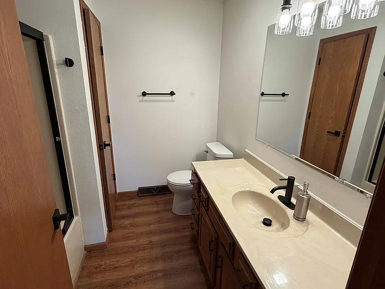 5334 Dierks Dr — Photo 2