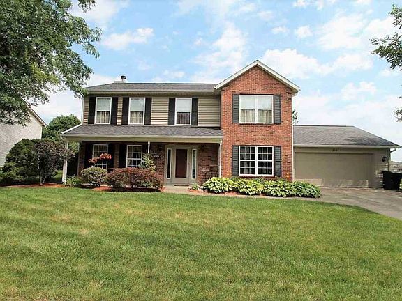 4th image of 315 Castlewood Ct