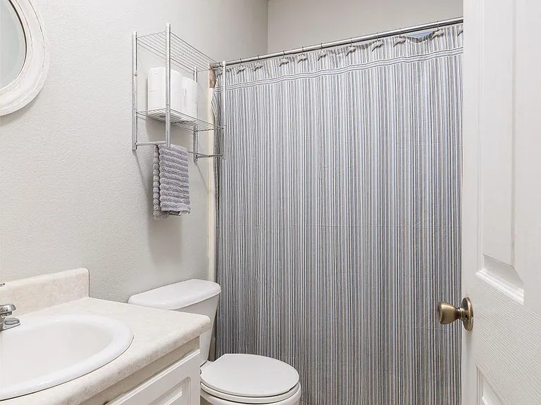 7101 Joy St #A3 — Photo 10