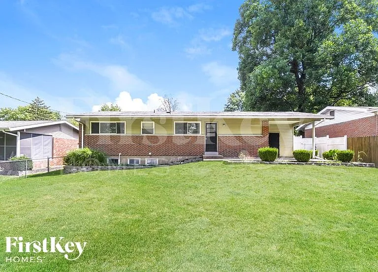 1335 Pepperhill Dr — Photo 15