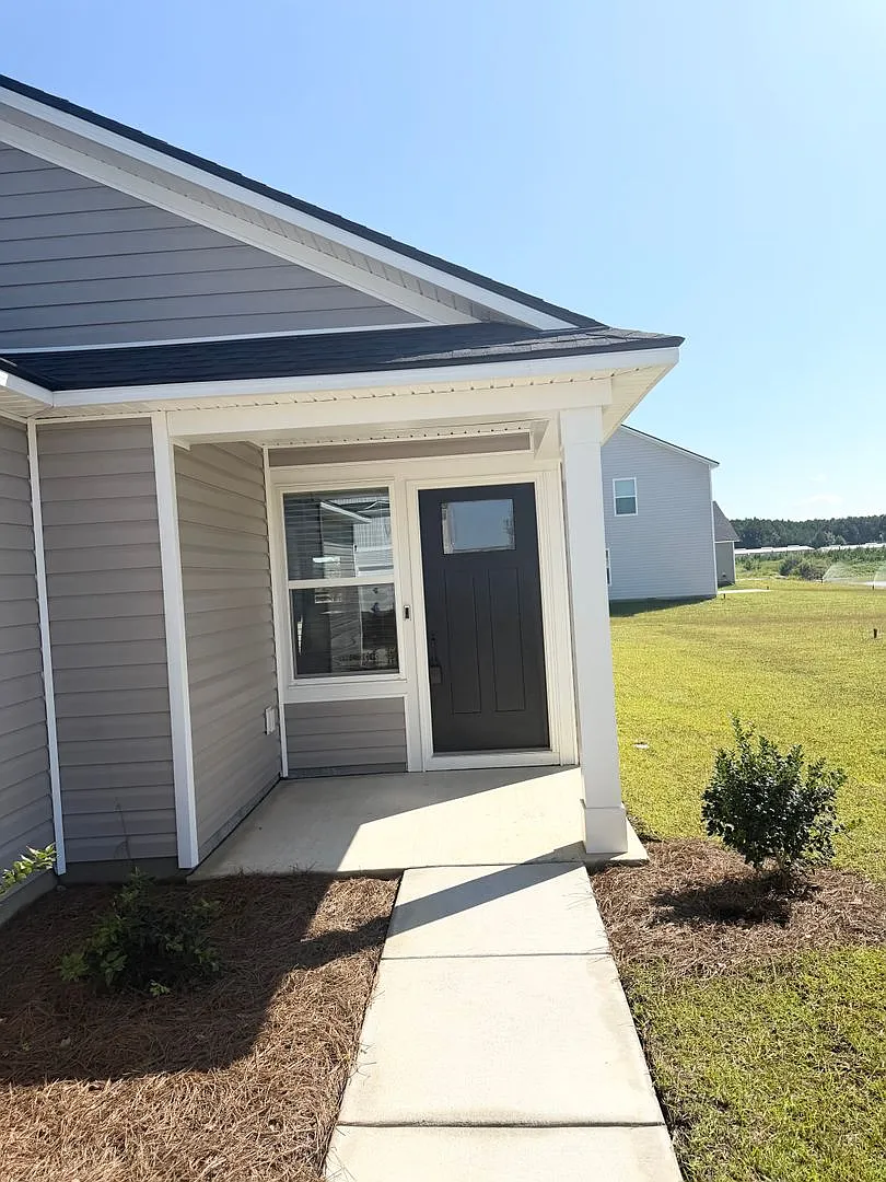 Brand-New 3-Bedroom Rental Home with Pond View — Photo 2