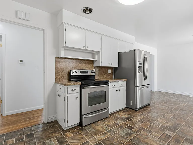 Main level kitchen