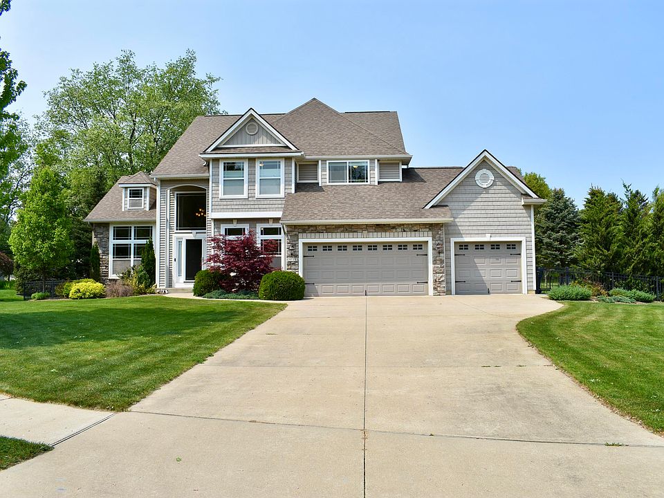 1st image of 9738 Southern Oaks Ct